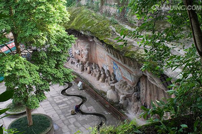 重慶市內(nèi)、大足寶頂石刻雙臥四日游