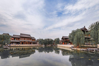 【河南】洛陽(yáng)牡丹、洛邑古城、麗景門(mén)、博物館2日游